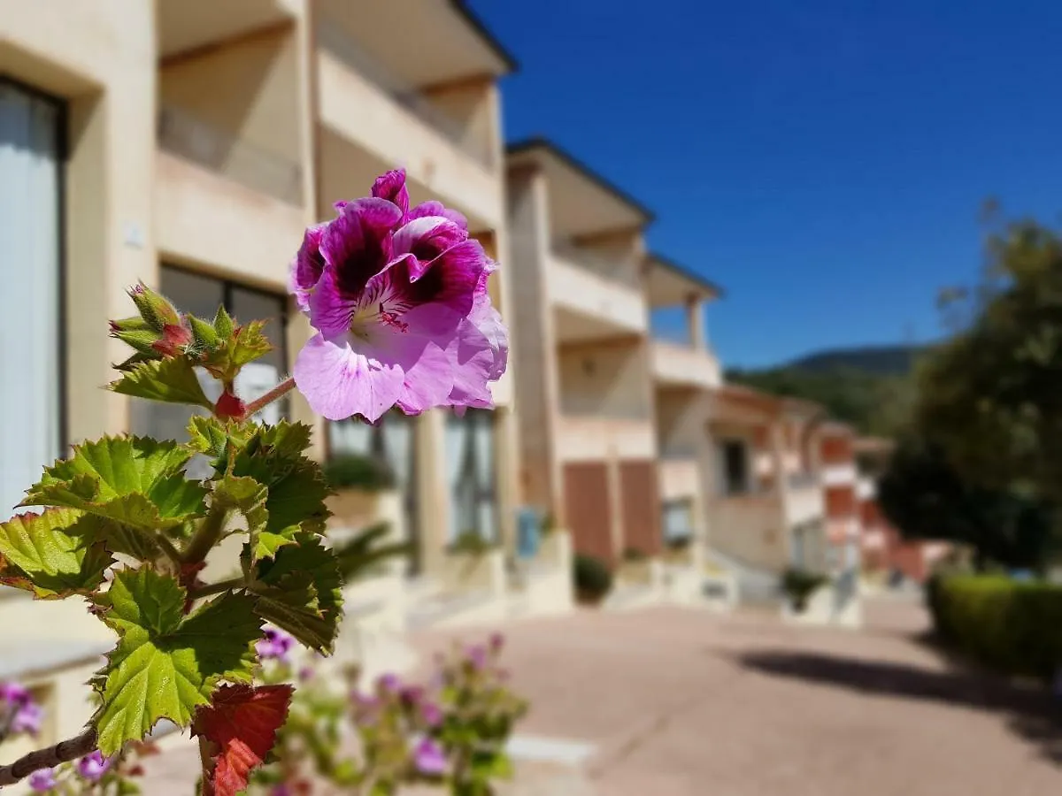 Residence Pala Stiddata Trinita d'Agultu e Vignola 0*,  Italy